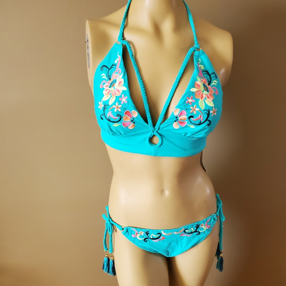Time and tru 2 piece bikini